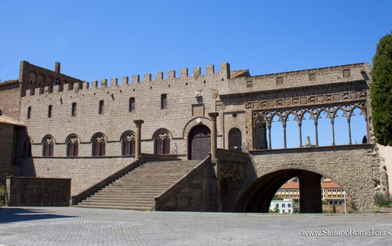 Viterbo Sutri Calcata tours from Rome in Limo