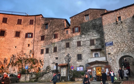 Rome tours to Ciociaria countryside Fumone haunted castle