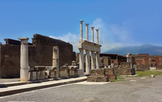 Stefano Rome Tours to Pompeii, Positano, Sorrento