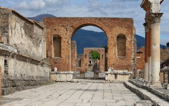 Private Pompeii Tours from Rome in Limo