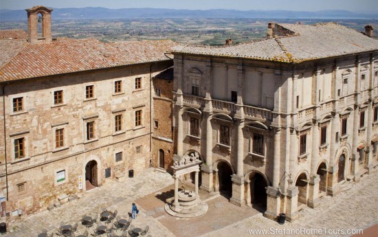  Orvieto and Montepulciano Tour from Rome