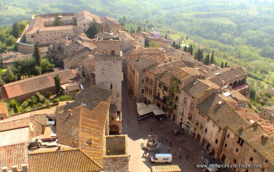 Essence of Tuscany tours from Florence San Gimignano
