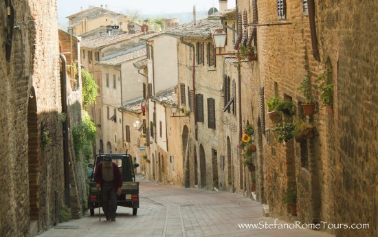 Tours from Livorno Cruise Port to San Gimignano Tuscany