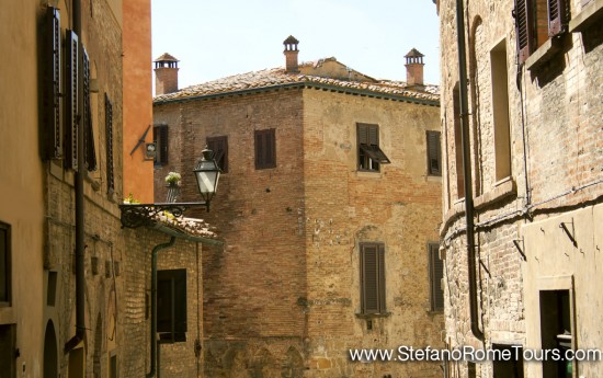  San Gimignano and Volterra shore excursion from Livorno to Tuscany