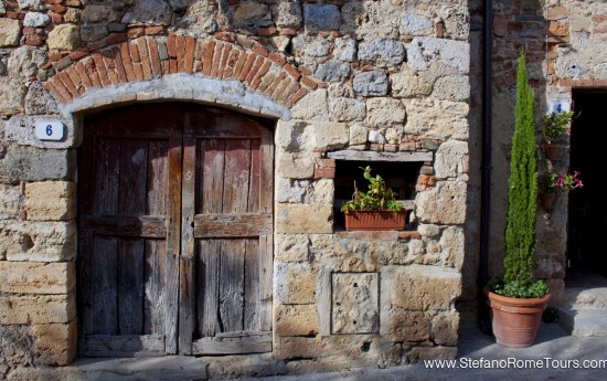 Livorno Shore Excursions to Tuscany Monteriggioni San Gimignano