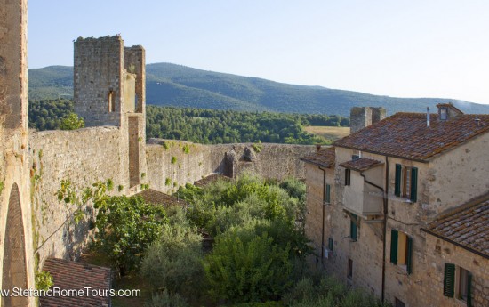 Tuscany and Chianti Wine Tasting Tour from Florence