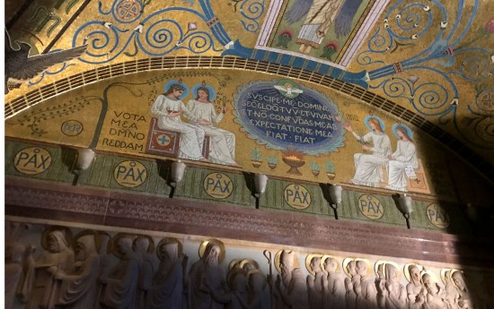 Tour Montecassino Abbey with Transfer from Rome to Sorrento