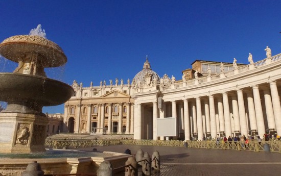 St Peter's Square Private Tours from Civitavecchia to Rome in limo