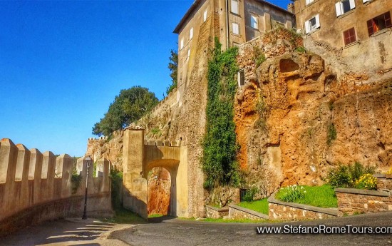Medieval towns shore excursions from Civitavecchia countryside tours in limo