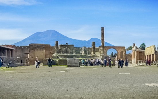 Positano, Sorrento and Pompeii from Naples Shore Excrusion