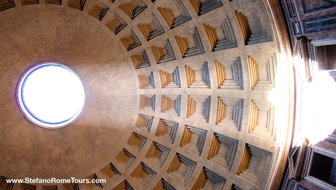 Oculus of Pantheon Rome private excursions