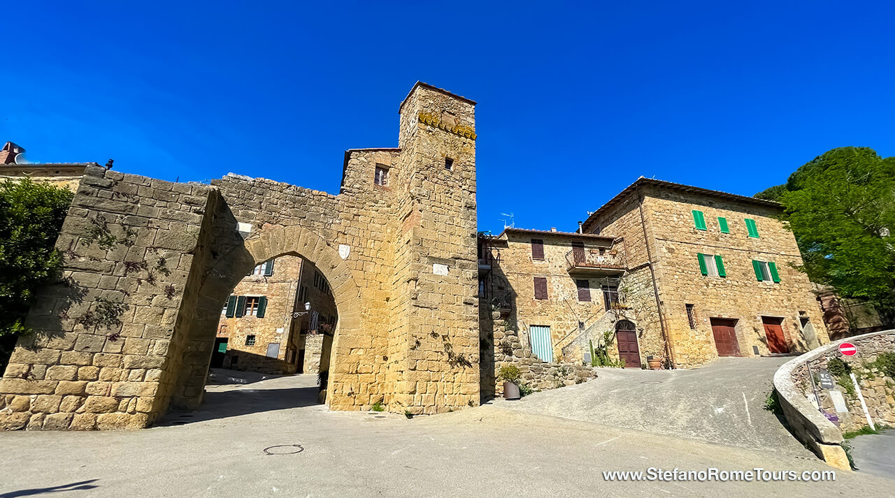 Monticchiello Tuscany tours from Rome
