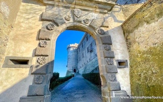 Bracciano Castle  Post-Cruise Rome and Countryside Tour from Civitavecchia