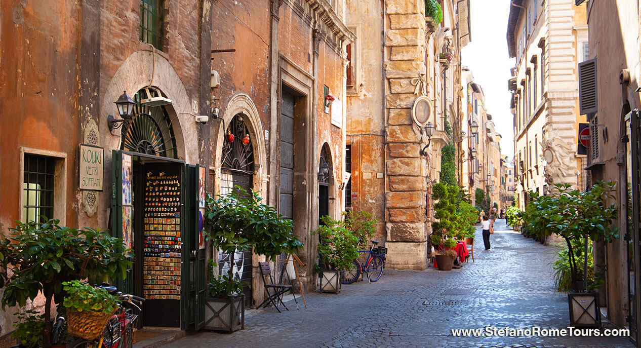 Best Souvenirs to bring Rome from Rome Via dei Coronari