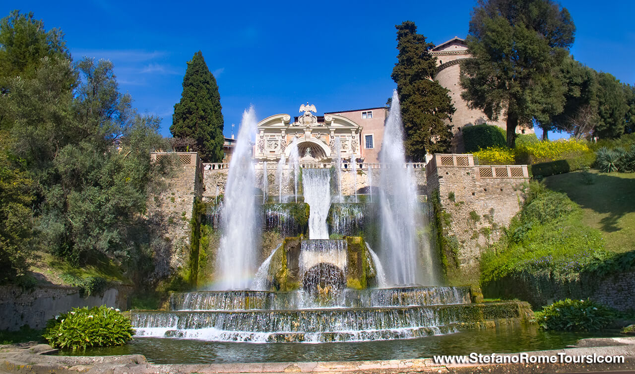 Fountain of Neptune Villa d'Este Tivoli from Rome