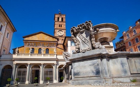 Santa Maria in Trastevere Rome sightseeing tour from Civitavecchia