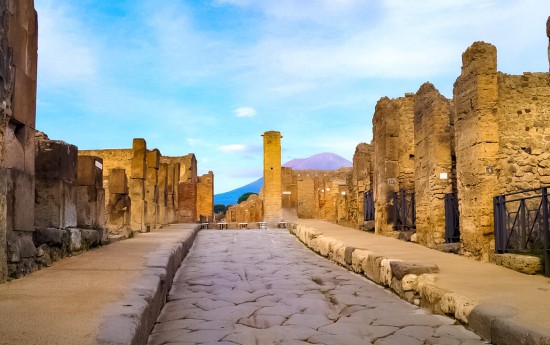 Positano, Sorrento and Pompeii from Naples Shore Excrusion