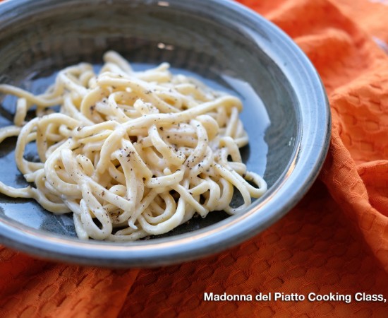 What is Cacio e Pepe and how to make it?