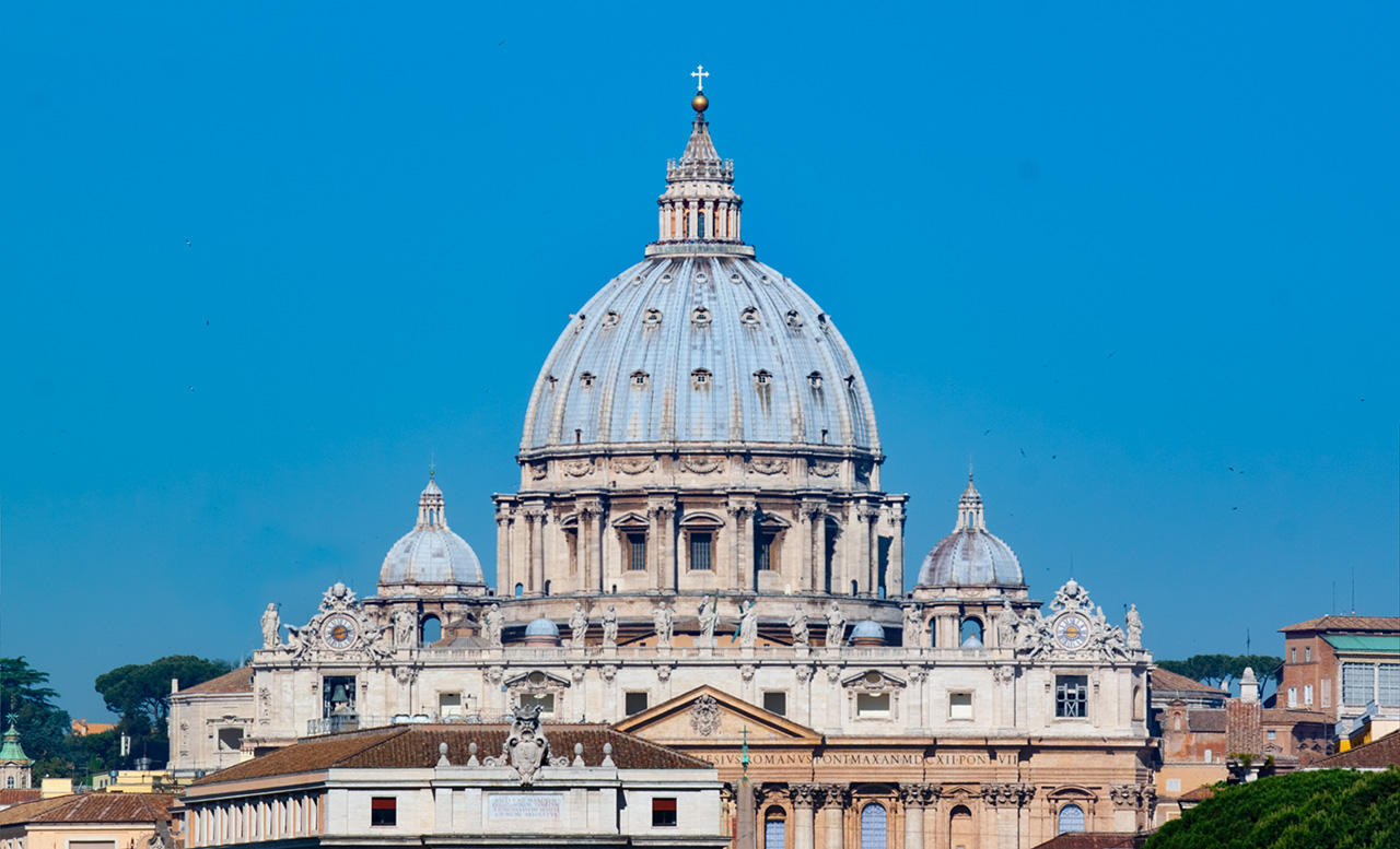 St Peter Basilica MICHELANGELO’S ARCHITECTURAL CONTRIBUTIONS IN ROME
