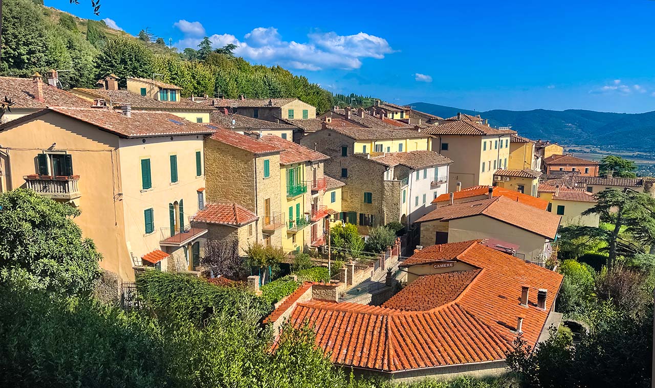 Under The Tuscan Fun Tuscany Tours from Rome to Cortona